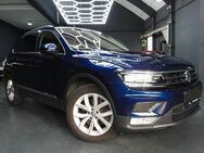 VW Tiguan 2.0 TDI DSG HIGHLINE 4MOTION - Schorndorf (Baden-Württemberg)