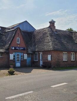 *Altbau mit verschiedenen Nutzungsmöglichkeiten* - Utersum