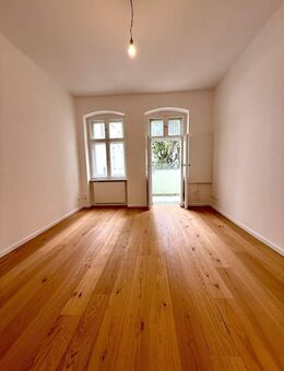 Kernsanierte 1-Zimmer-Wohnung mit Südbalkon - Ruhig und zentral in Berlin/Tempelhof - Berlin