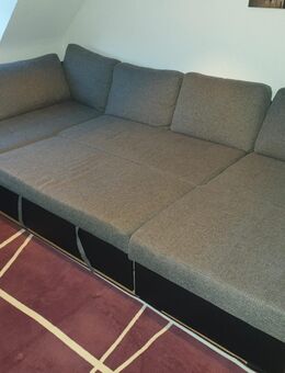 Couch von 2022 wegen Umzug zu verkaufen - Oberhausen