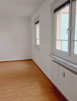 4 Raumwohnung mit Balkon in der 5 Etage - schnell sein lohnt sich - Leipzig