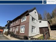 Kleines Einfamilienhaus mit ca. 115 m² Wohnfläche und 540 m² Grundstück am Hang - Langelsheim