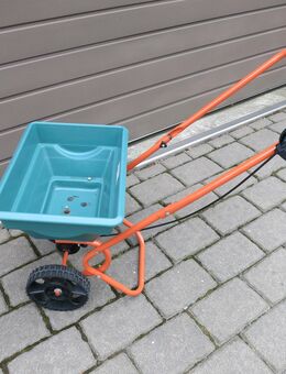 Streuwagen von DEUBA 25 ltr. mit Bedienungsanleitung - Hohe Börde