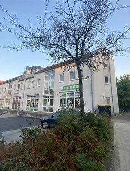 Wurzen* geräumige 3 Zimmer-Wohnung * Laminat* Tageslichtbad Balkon - Wurzen