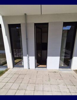 Wohnen mit Wohlfühlfaktor: 2 Zimmer mit Süd-Terrasse, WG geeignet, Einbauküche + modernes Duschbad - Aachen