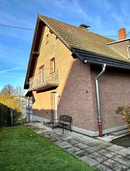 Charmante Doppelhaushälfte in bester Lage -Ideal für Familien oder als Kapitalanlage! - Lohmar