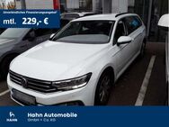 VW Passat Variant, 2.0 TDI Business CarConnect, Jahr 2021 - Göppingen