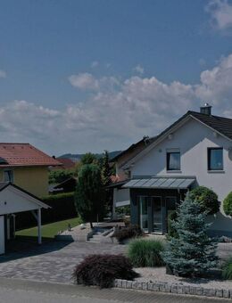 NEUWERTIGES, RUHIG GELEGENES EINFAMILIENHAUS MIT HERRLICHEM GARTEN UND GARAGE IN WINZER/NEßLBACH - Winzer
