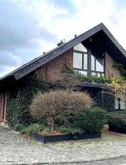 Mit Stil und Charme: Freistehendes Einfamilienhaus in begehrter Lage von Brüggen! - Brüggen (Burggemeinde)