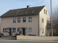 Ingolstadt- Unsernherrn- An den Lohen der Sandrach; gepflegtes, großes Süd- West- Grundstück mit 4- Familienhaus - Ingolstadt