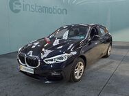 BMW 118, , Jahr 2023 - München