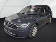 VW Tiguan, 2.0 TDI Life 110kW Life, Jahr 2023 - Schleusingen