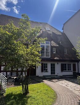 Stilvolle modernisierte 3-Zimmer Wohnung mit moderner Ausstattung und Terrasse - Überlingen