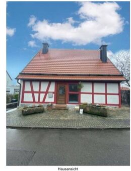 Wunderschöne Haus mit grossem Garten für Individualisten - Geiselberg