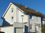 Gepflegte Doppelhaushälfte mit Terrasse, Garten, Garage u.v.m. - Graben-Neudorf