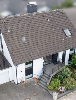 Großburgwedel - Wohnen und Arbeiten- Großzügiges Einfamilienhaus mit Souterrain für 499.000 EUR - Burgwedel