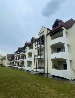 Helle 2-Zimmer-Wohnung mit Balkon und Tiefgaragenstellplatz in Forchheim - Forchheim (Bayern)