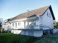 *KULTIVIERTES WOHNERLEBNIS auf ca. 253 m² - 9 Zimmer sowie Einliegerwohnung und herrlicher Garten* - Meckenheim