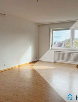 Helle 2,5-Zimmer-Wohnung mit Gemeinschaftsgarten in Reutlingen - Sondelfingen! - Reutlingen