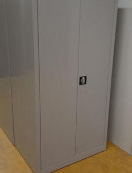 Lista Metallschrank B 90 T 65 H 183cm, neues Modell - Laufenburg