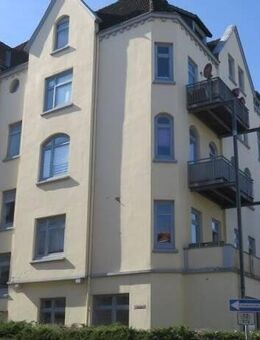 Schützenstr.64/ Ecke Töpferweg, 4-ZImmer-Altbau, 3.OG, Nähe Bahnhof, 95m², hell und geräumig - Lübeck