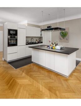 Uhlenhorster Charme in bester Alsternähe inkl. Tiefgaragenstellplatz - Hamburg