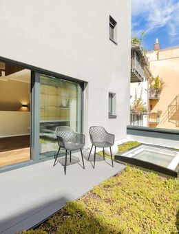 QQI: Glockenbach // Luxus-Townhouse mit Terrassen & Galerie im Rückgebäude - München