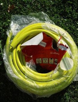PVC-Gartenschlauch 3/4'' 20 m neu 5,- ; Flexibler Gartenschlauch + zwei 1/2'' Garten-Schläuche zus. 4,- - Flensburg
