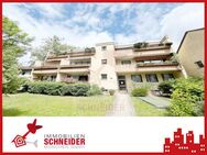 IMMOBILIEN SCHNEIDER - wunderschöne 3 Zimmer Wohnung mit zwei Dachterrassen, EBK und Parkettboden - München