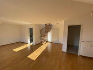 *RE/MAX EXKLUSIV!* Atemberaubende Maisonettewohnung mit Lift in Jugendstil-Gründerzeit MFH FR-Wiehre - Freiburg (Breisgau)