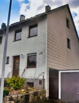 Ärmel hoch und los: Reiheneckhaus für eine Familie - Marktredwitz