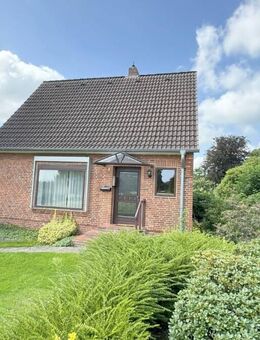 Dein Zuhause - Einfamilienhaus auf großem Grundstück mit Garage und Flair - Oldendorf (Schleswig-Holstein)