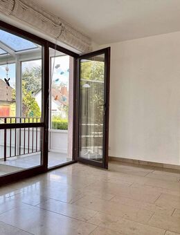 Wohnen mit Weitblick - Ihr neues Zuhause mit Wintergarten und Gartenidylle - Offenbach (Main)