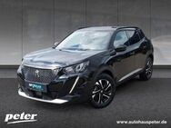 Peugeot 2008, Allure Pack 130 EPH, Jahr 2023 - Erfurt