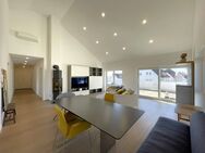 Provisionsfrei: 4-Zimmer-'Penthouse' mit Aufzug, Sauna und 2 TG-Stellplätzen - Backnang