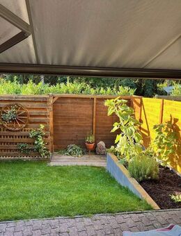 Provisionsfrei: Stillvolle 2-Zimmer-Erdgeschosswohnung mit Südterrasse und eigenem Garten - Wolfsburg