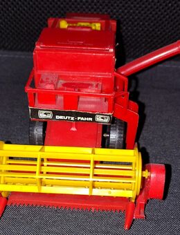 Bruder Deutz Fahr Mähdrescher Oldtimer 1:30 90er - Neuss