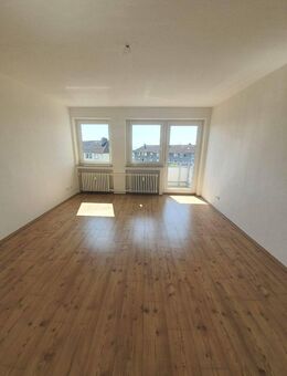 Helle 3-Zimmer-Wohnung in Eschwege mit Balkon - Eschwege