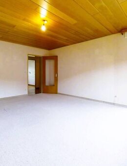 Charmante 3-Zimmer Wohnung mit Balkon & Garagenstellplatz - Untereisesheim