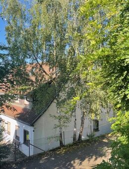 Singles aufgepasst! Attraktive 2 Zimmer-Wohnung mit Balkon & Terrasse! - Esslingen (Neckar)