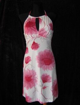 NEU * Ausgefallen * seidig * Blumen * Blüten * Flower- Power * Neckholder * Bodycon * Strech * Kleid "FOREIGNER" Gr. 36- 38/ S * pink * weiß * - Riedlingen