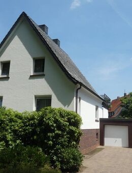 Gütersloh-Kattenstroth: Einfamilienhaus mit 800 m² Grundstück - direkt verfügbar - Gütersloh