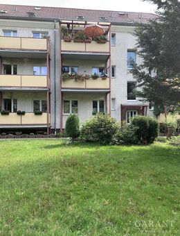 2 Zimmer-Erdgeschoss-Wohnung in ruhig gelegener Seitenstraße in Leuben zu verkaufen! - Dresden