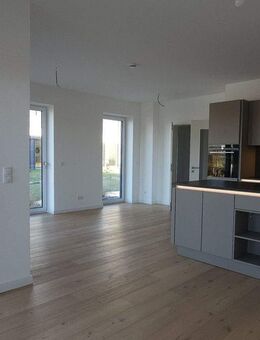 Moderne Villenhälfte mit Schleiblick in ruhiger Lage - Kappeln (Schleswig-Holstein)