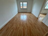 neue EBK mögl. / DG = 3. OG / Südbalkon / Bad mit Fenster / ...in Reichenbrand ! - Chemnitz