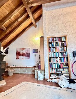 Gepflegtes Wohnhaus mit Einliegerwohnung + Kamin und Sauna - Gersfeld (Rhön)