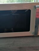 Mikrowelle Silvercrest SMWC700B3 Retrostil, neuwertig in 45721