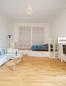 IMMOBERLIN.DE - Wunderbare Lage! Schöne helle Altbauwohnung am Bosepark - Berlin