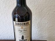 Sandeman dry secco Sherry OVP - Uelzen