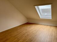 **ERSTBEZUG LETZES 145qm Neubau Reihenhaus in Stein mit Küche - Stein (Bayern)